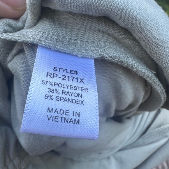 Zenana Outfitters Soft Gray Romper Jumpsuit Size 3XL - Picture 7 of 10